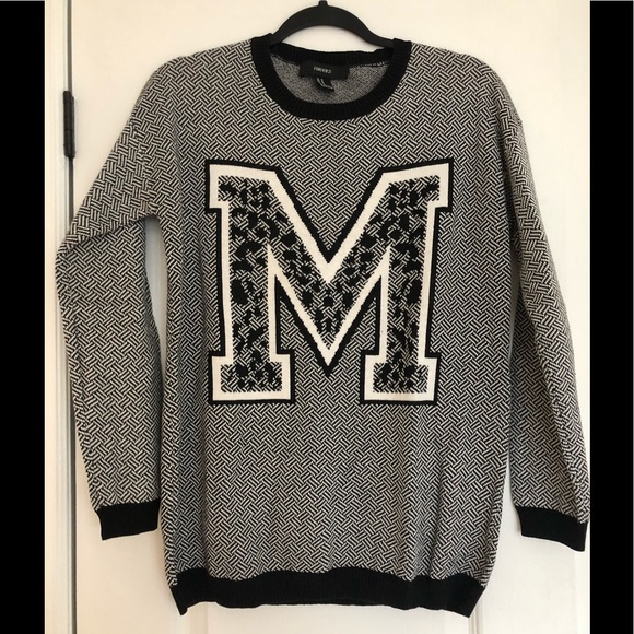 Forever 21 “M” sweater - Picture 1 of 3